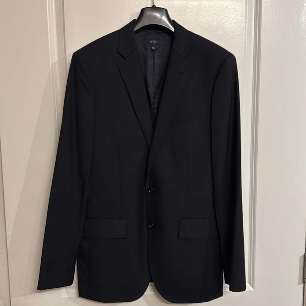 J.Crew men’s Ludlow suit blazer